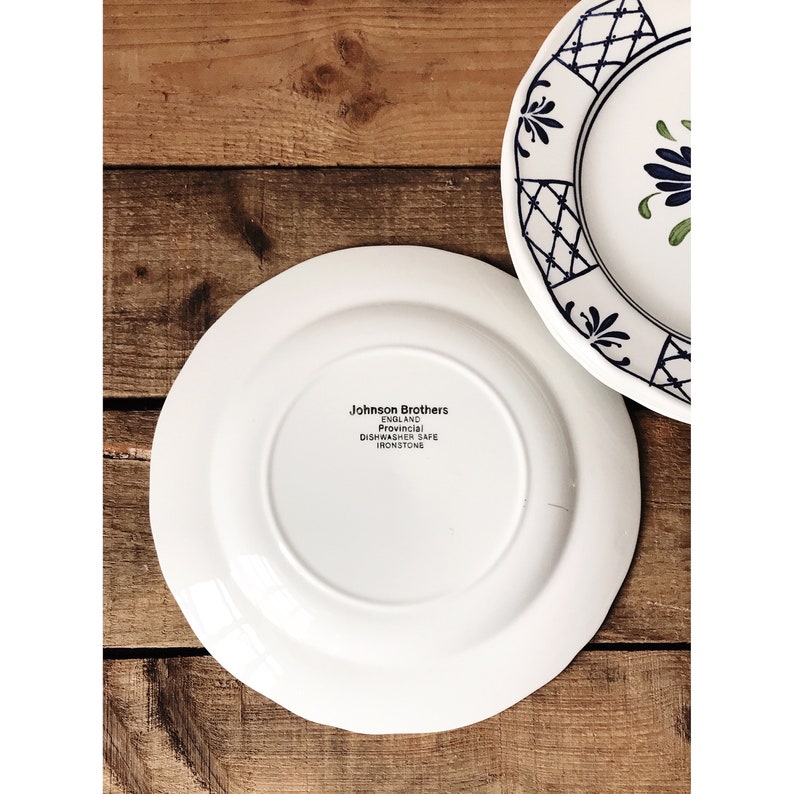 Vintage Johnson Brothers Provincial Ironstone Salad Plate / Dessert Plate