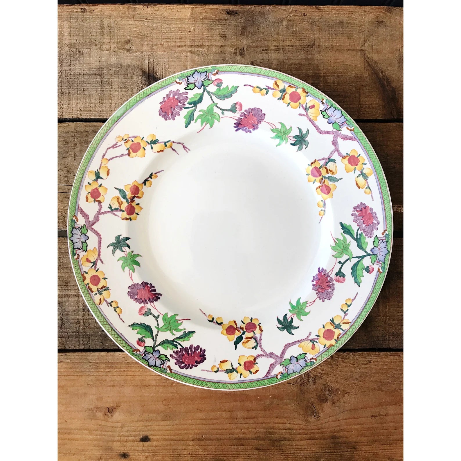 Vintage Wedgwood Crescent Dinner Plate