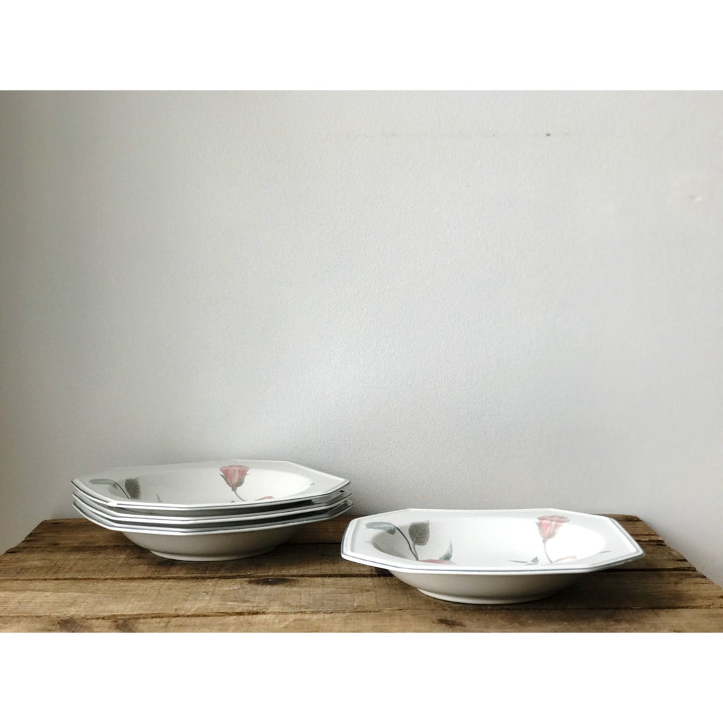 Vintage Set of 4 Mikasa Continental Silk Flowers Soup Bowls