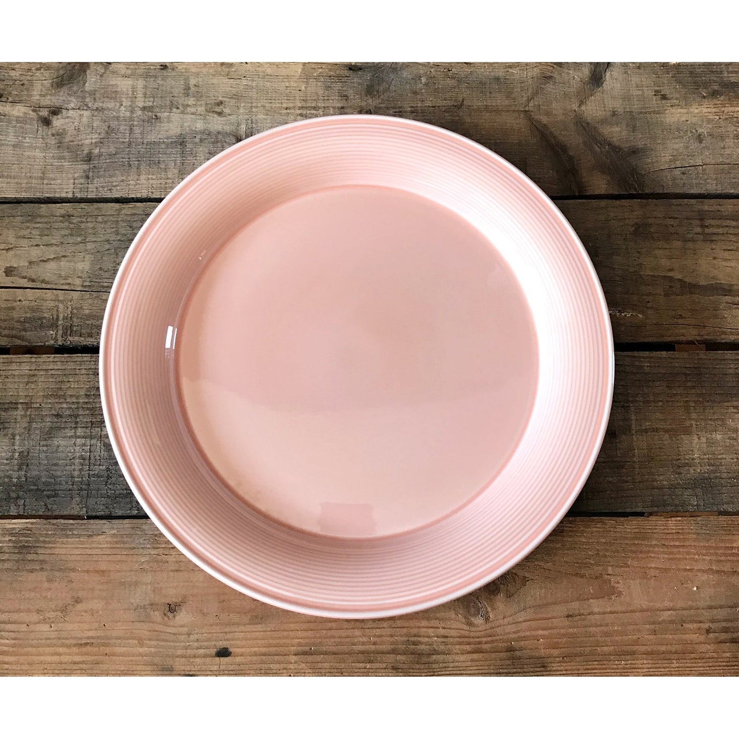 Nancy Calhoun Images Light Peach Chop Plate / Round Platter