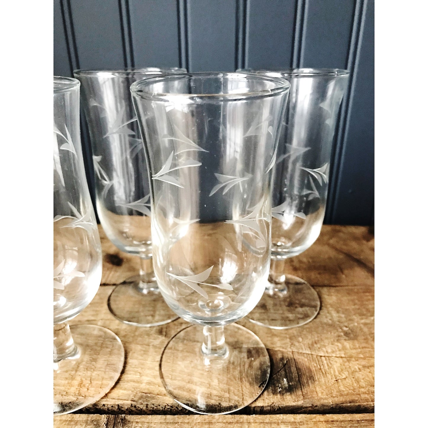 Set of 4 Etched Glass Champagne Flutes