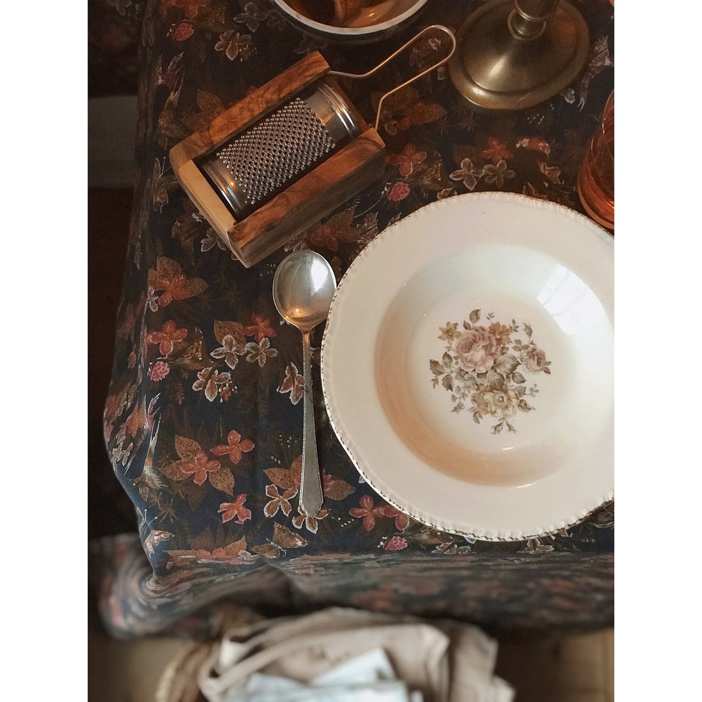 Set of 4 Vintage Mix Match Floral Soup Bowls