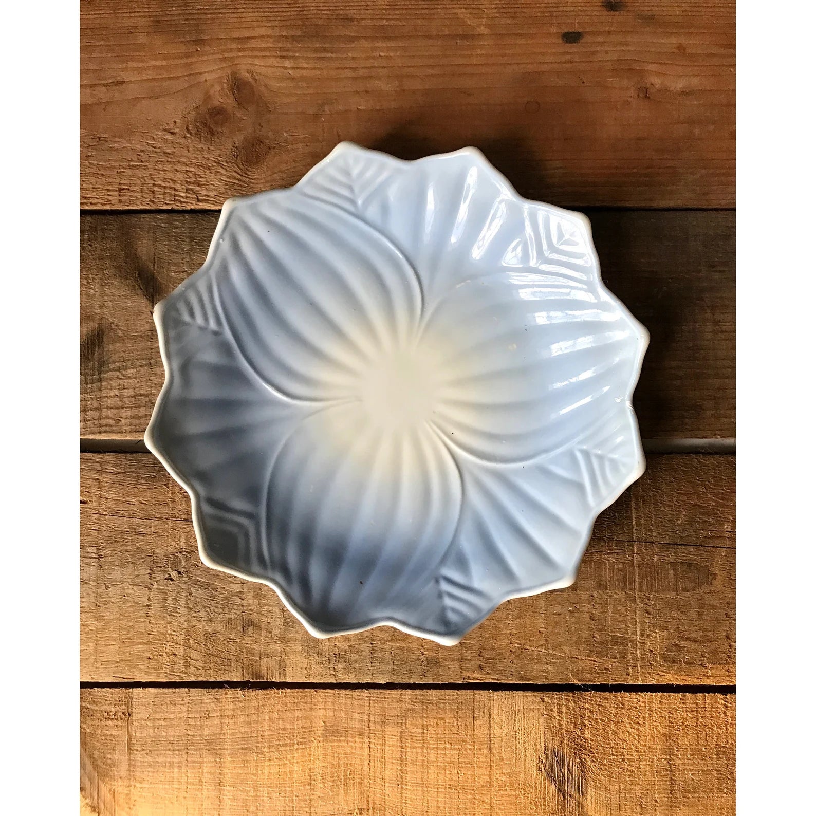 Vintage Set of 4 Lotus Design Milk Glass Salad Plates