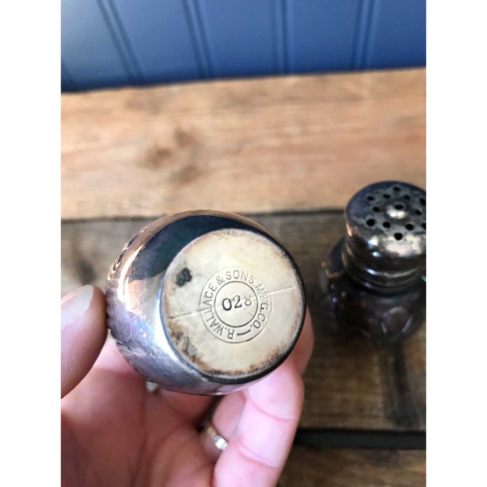 R Wallace & Sons Mfg Co Silver Salt & Pepper Shakers